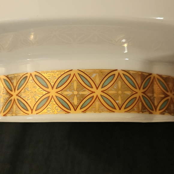 Vintage mid-century Japan TOYO porcelain low profile pedestal cake stand/server - Picture 4 of 6